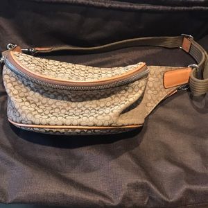 Gently used Coach Waist Bag in Tan/Brown